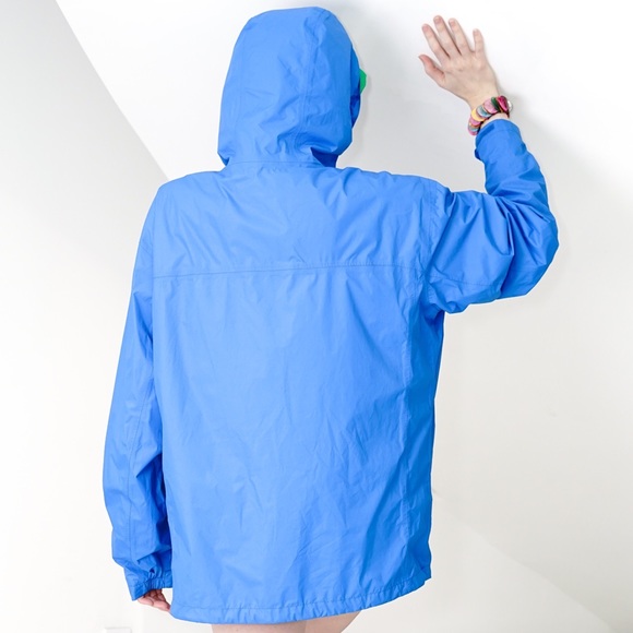 Columbia Jackets & Blazers - Columbia Sportswear Co. Windbreaker 💙💚